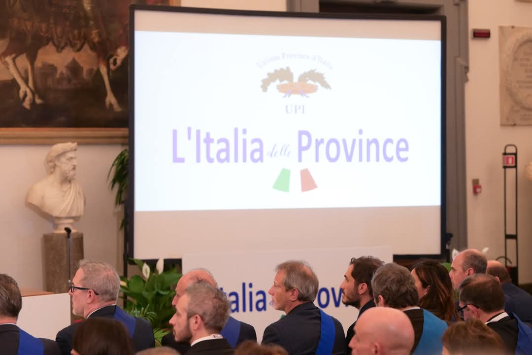 IL PRESIDENTE ENZO LATTUCA ALL'ASSEMBLEA DELL'UNIONE DELLE PROVINCE ITALIANE PER ELEGGERE IL NUOVO PRESIDENTE IN SOSTITUZIONE DI DE PASCALE